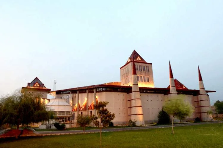 Advanced Public Library Construction